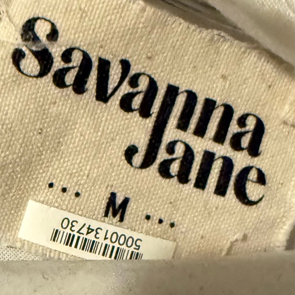 Savanna Jane Size M Embroidered tank top